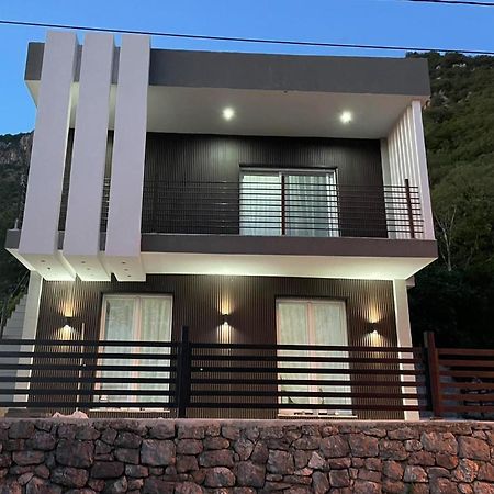 בודווה Villa Albatros מראה חיצוני תמונה