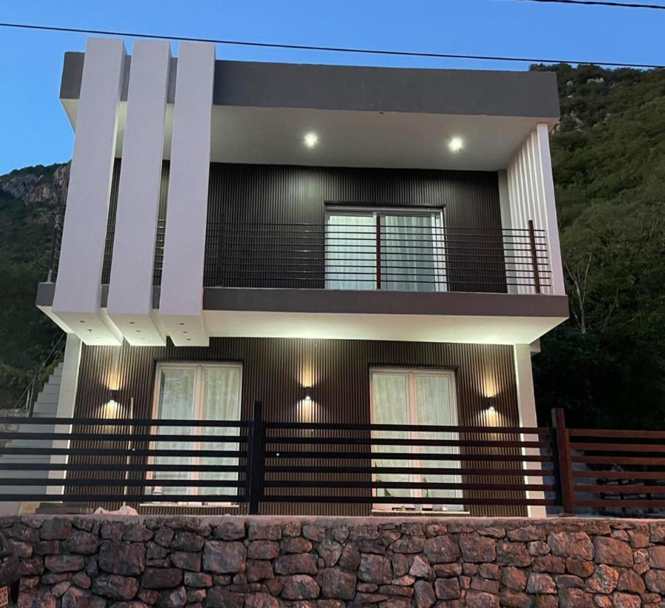 בודווה Villa Albatros מראה חיצוני תמונה